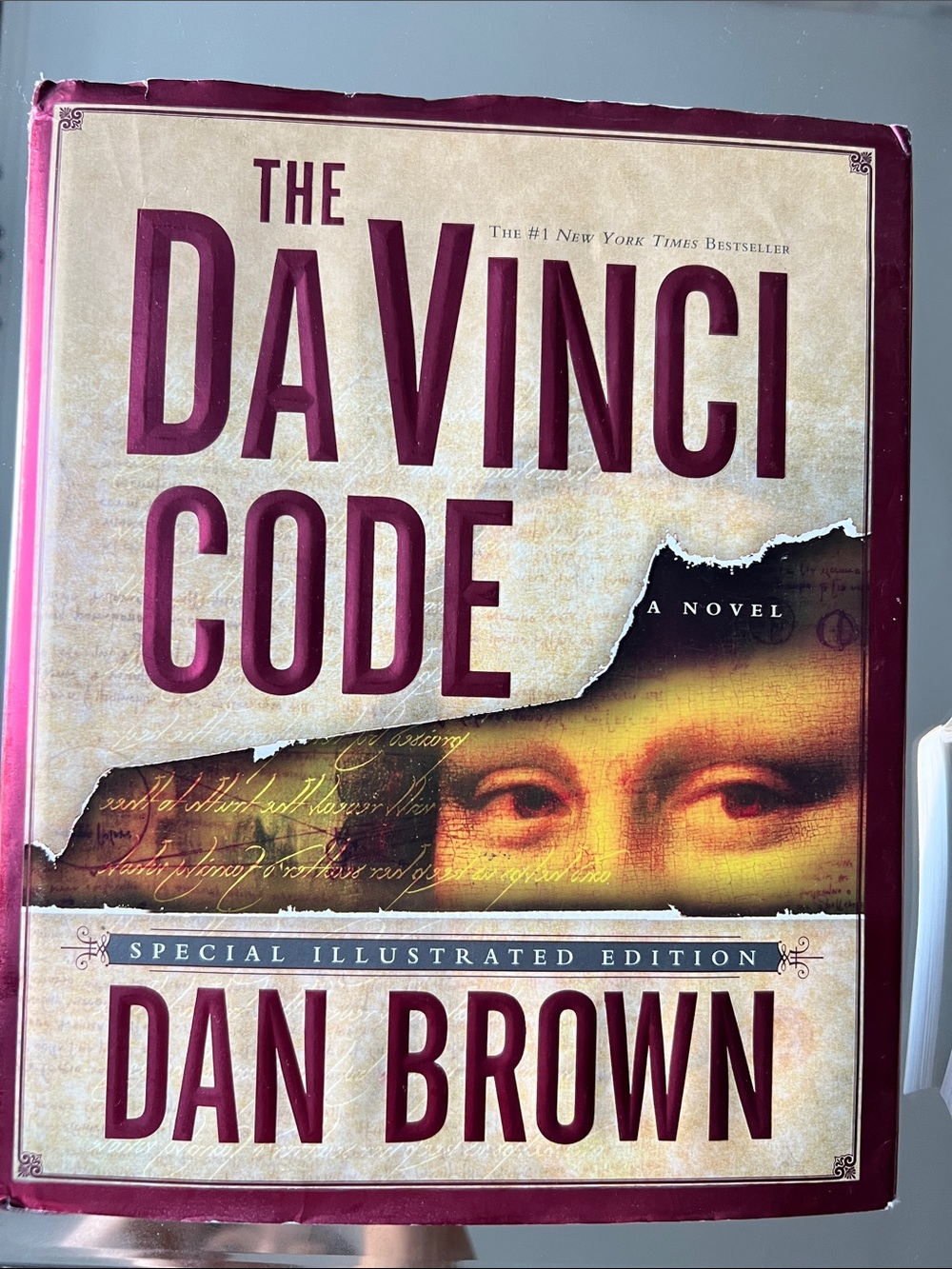 The Da Vinci Code by - Special Illustrated Edition (Burgundy Cover)
